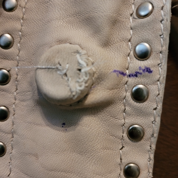 GIANFRANCO FERRE STUDDED LEATHER DRAWSTRING SHOULDER PURSE - Picture 4 of 13